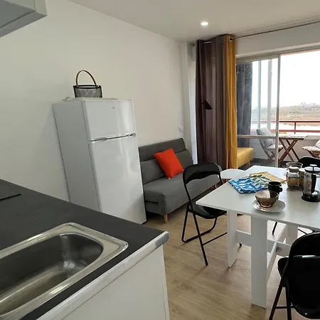 Bonito Estudio En Con Vista Al Mar Y Piscina * Rosas